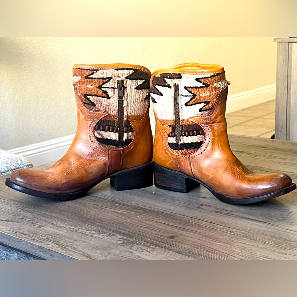 FREEBIRD By Steven Shine Ankle Brown Leather Boots size 6